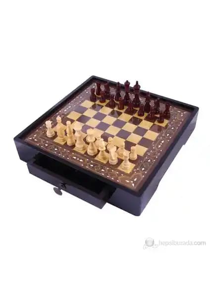 Star Çekmeceli Büyük Ceviz Satranç Takımı Estetik ve Fonksiyonel Tasarımıyla Öne Çıkıyor