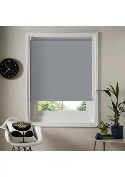 Stor Perde Düz Gri ve Siyah Karşılaştırması: Renk, Özellikler ve Kullanıcı Yorumları