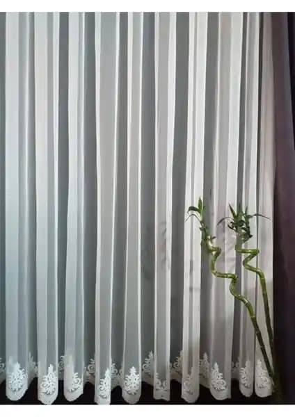 Tül Perdelerde Brillant Grek ve Taç Tül Titi Karşılaştırması ve Seçim Rehberi