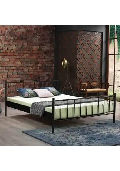 Unimet Falez ve Unimet Lalas-S Ferforje Çift Kişilik Yatak Karşılaştırması