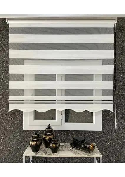 Zebra Perdeleri Karşılaştırması: Beyaz Geniş Pliseli ve Ekru Pleat Perde Özellikleri 1