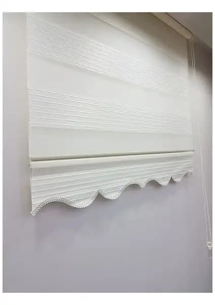 ZebraEvim Ekru Bambu ve Trend Pliseli Zebra Perdeleri Karşılaştırması: Özellikler ve Kullanıcı Yorumları 2
