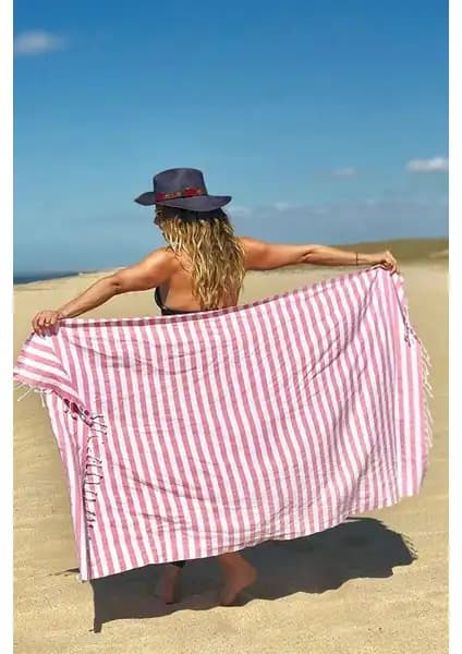Zeynep Tekstil Marine ve Stripe Plaj Havluları Karşılaştırması ve Özellikleri 2