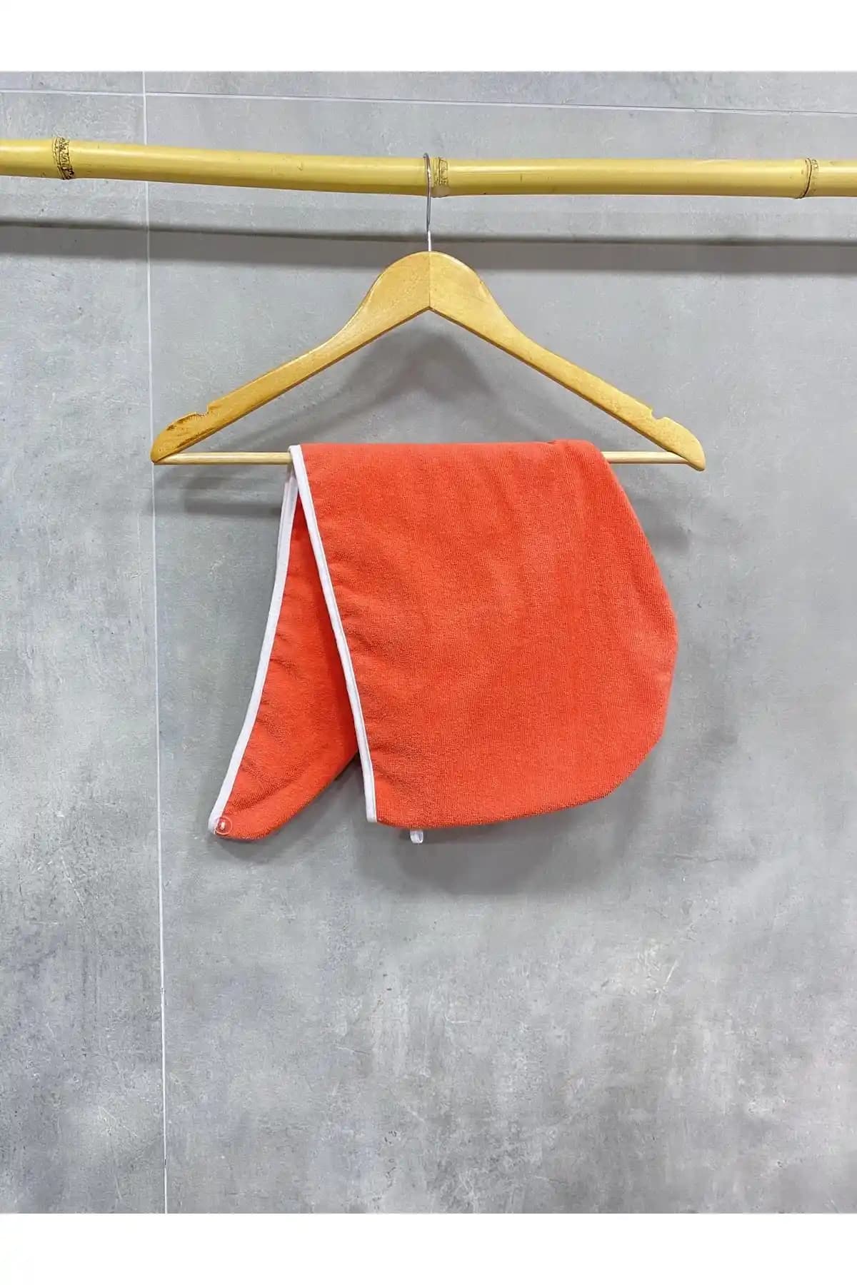 Çeştepe Aday Kadife Saç Kurulama Bonesi Şık ve Konforlu Tasarımıyla Günlük Kullanım İçin Ideal