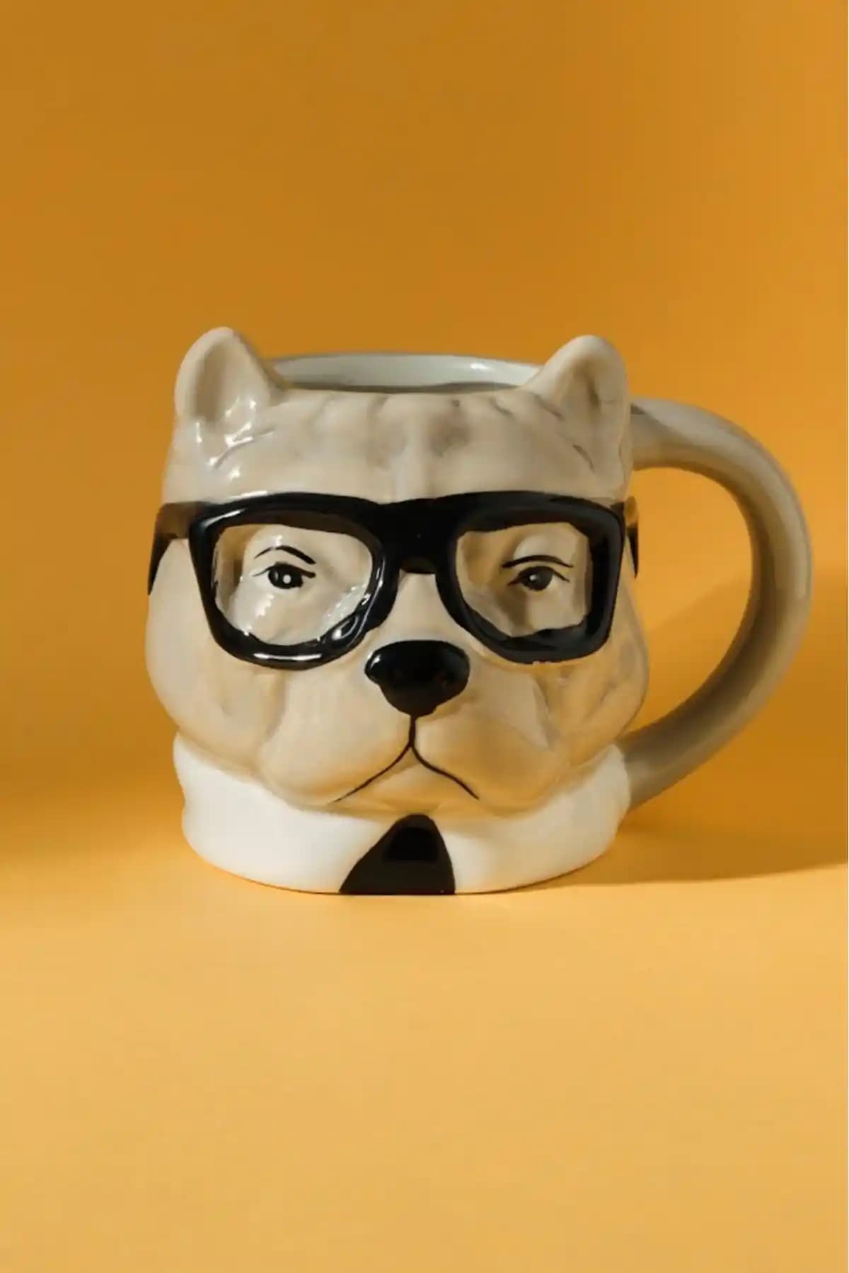 Karaca Animal Buldog Mug: Dayanıklı Stoneware, Geniş Hacimli ve Şık Tasarım