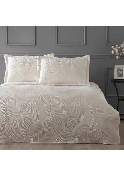 Linens Leaf ve Madame Coco Maryon Çift Kişilik Yatak Örtüsü Karşılaştırması