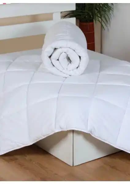 Madame Clean ve Özdilek Microsoft Çift Kişilik Yorganların Detaylı Karşılaştırması