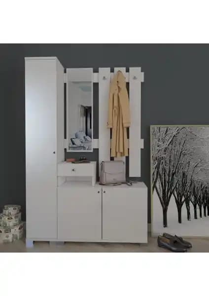 Remaks Defne ve Çeşme Vestiyer Portmanto Takımları: Tasarım ve Fonksiyon Karşılaştırması