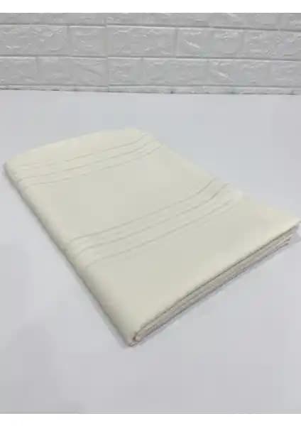 Venedik Colber Krem Masa Örtüsü: Modern Tasarım ve Pratik Kullanımın Buluşması