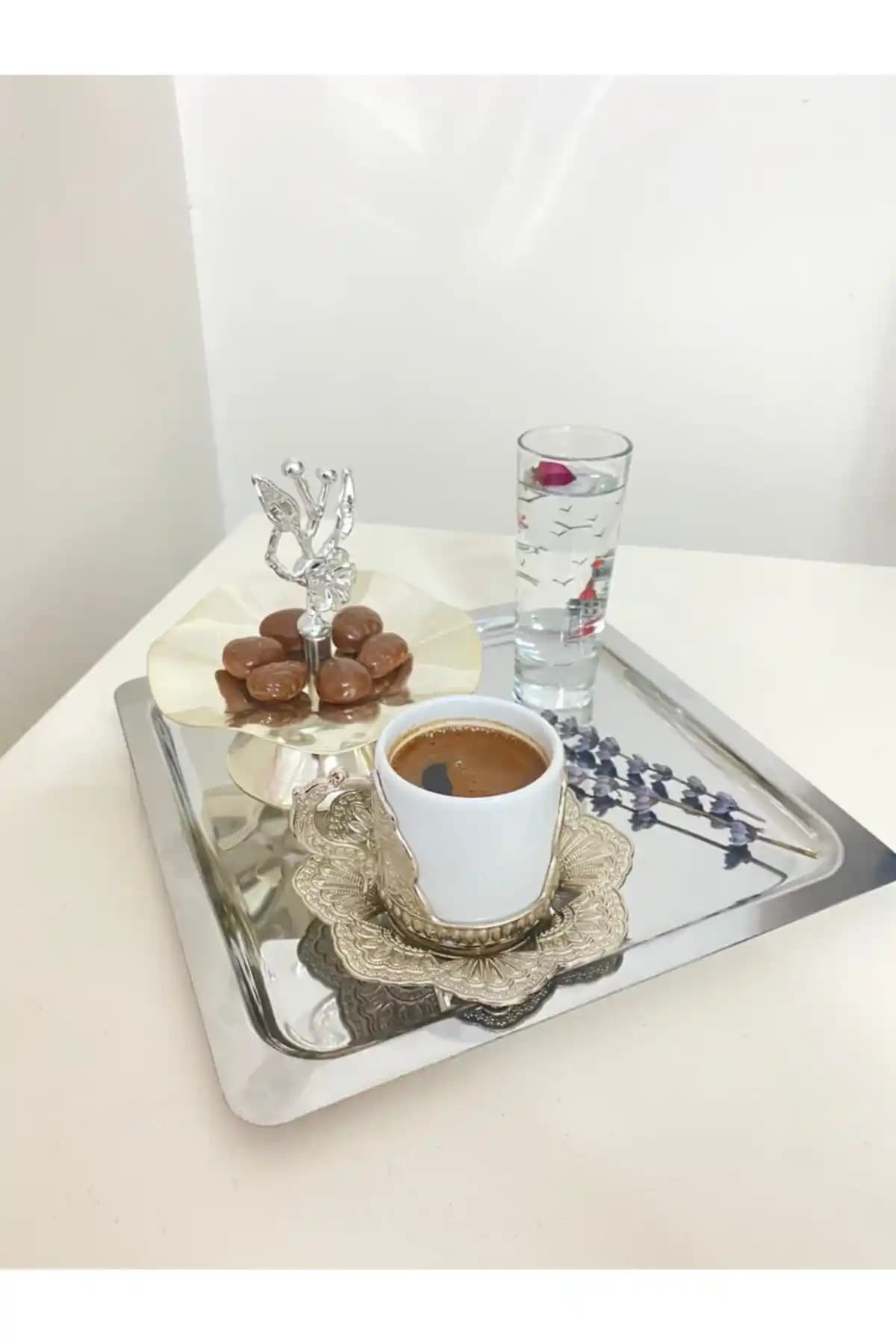 Woodeso Kare Kahve Sunum Tepsisi: Paslanmaz Çelik ve Gümüş Tasarım