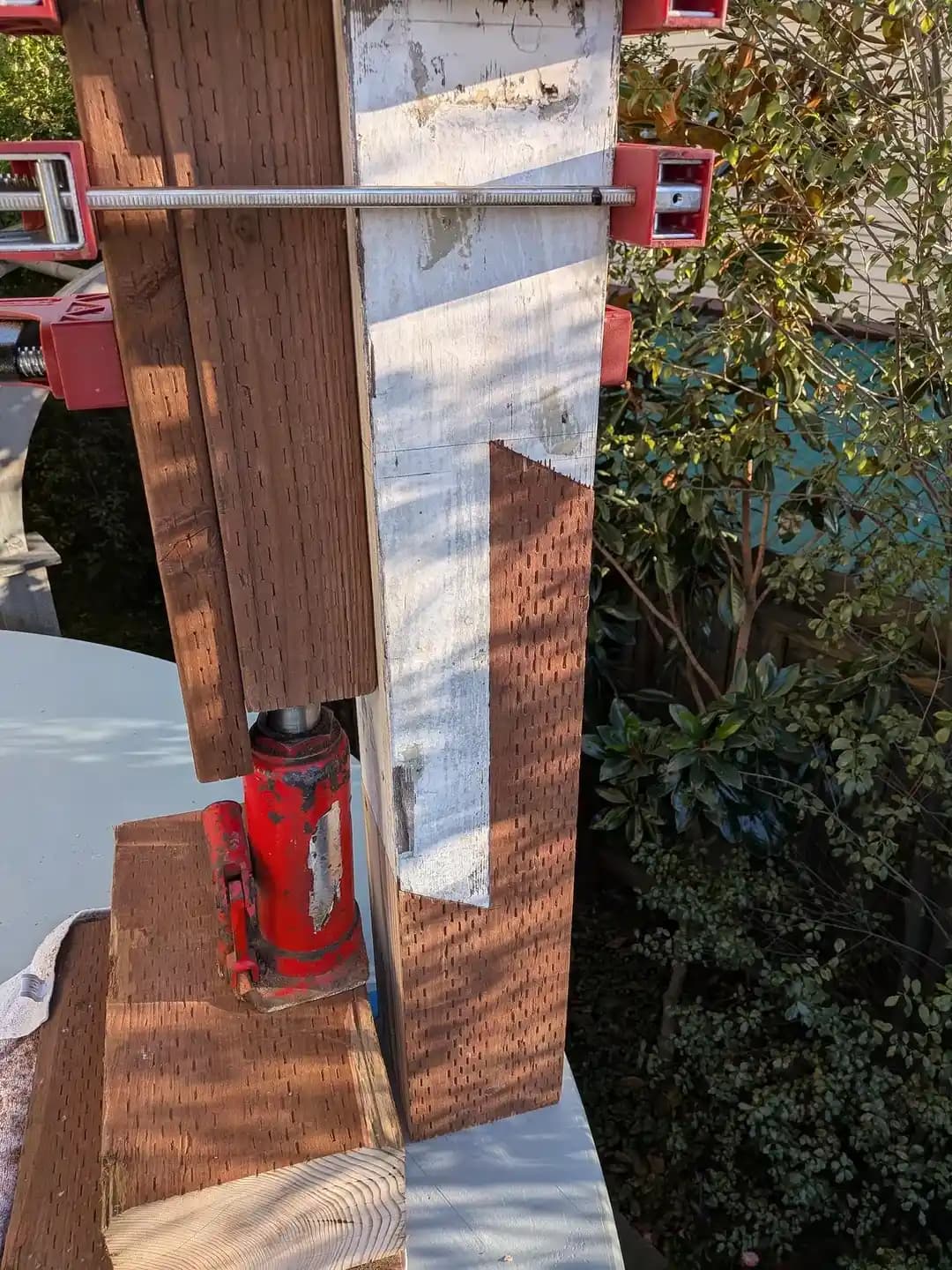 Ahşap Direk Onarımında Scarf Ek Yöntemi: Kesim Teknikleri ve Uygulama Detayları