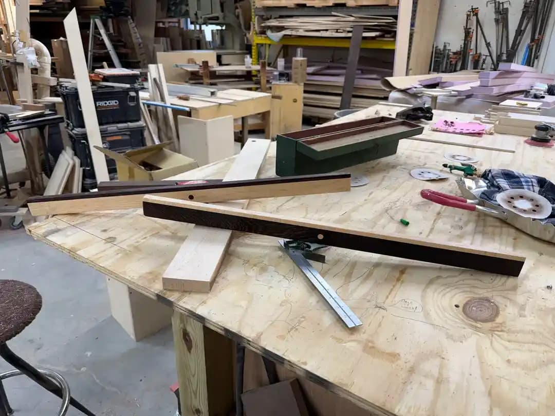 Ahşap İşçiliğinde Winding Sticks: Yapımı, Kullanımı ve Teknik Detayları