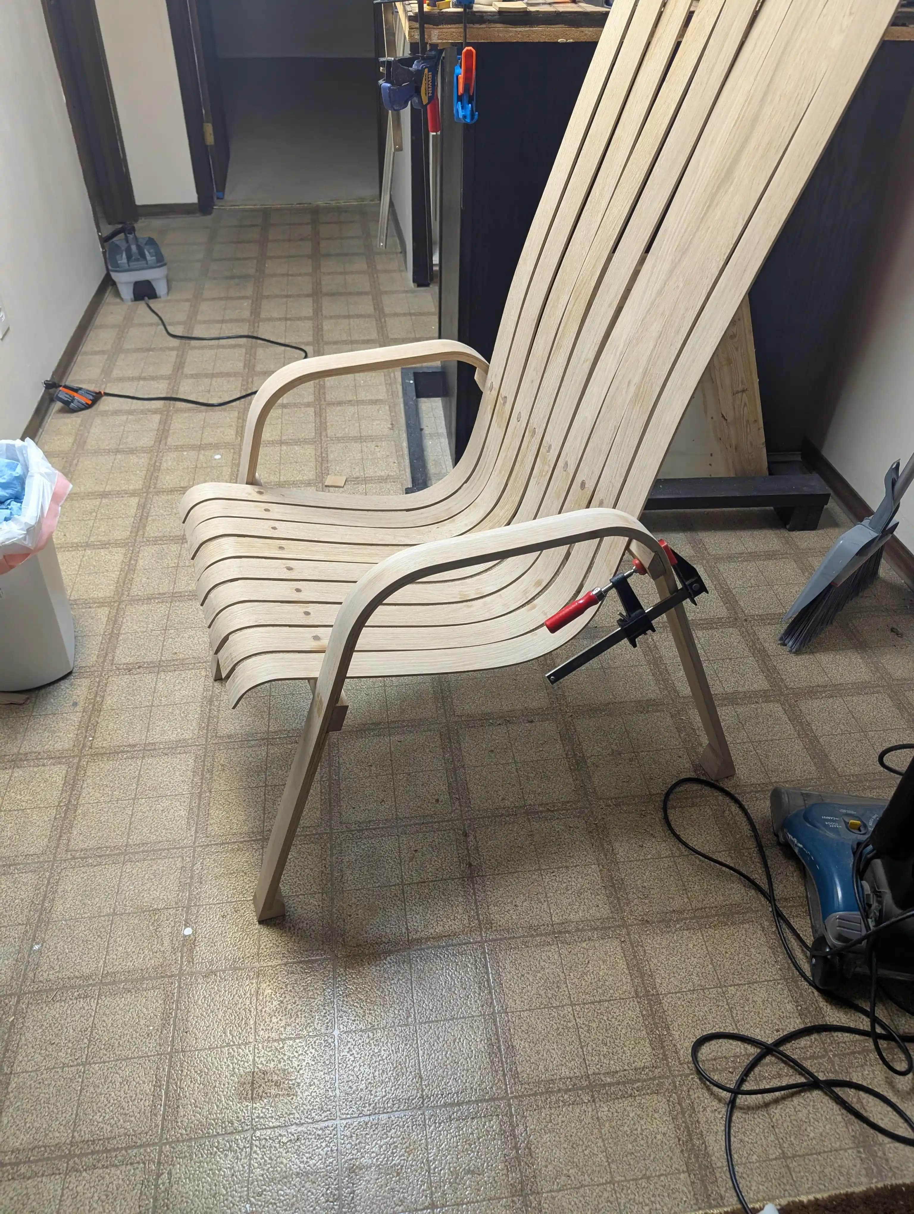 Buhar Bükme Sandalye Ayaklarında Aşırı Esneme Sorunları ve Dayanıklılık Çözümleri