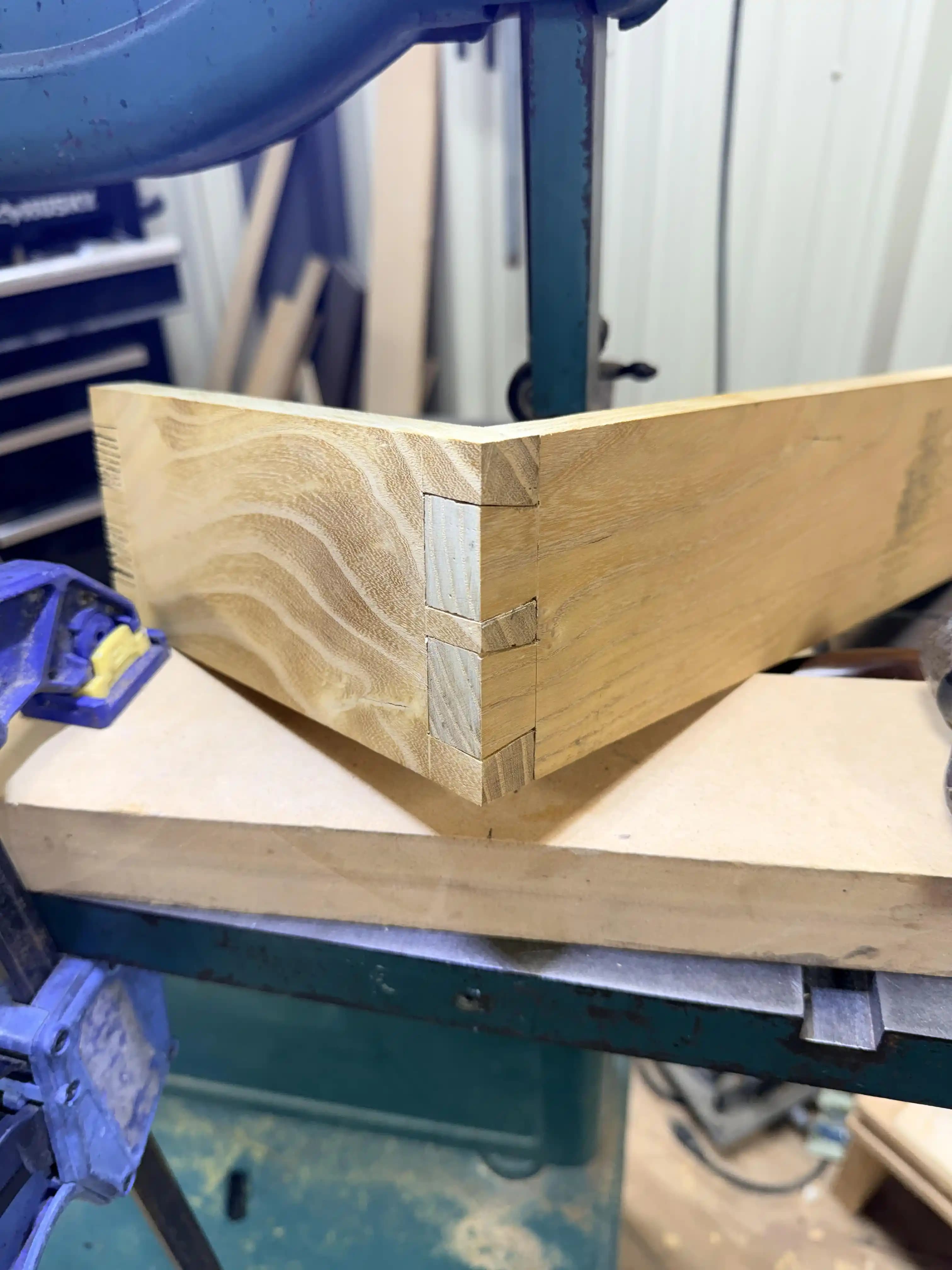 El Yapımı Kuyruklu Kelebek Eklerinde İlk Denemeler ve Öğrenme Süreci Üzerine Detaylı İnceleme