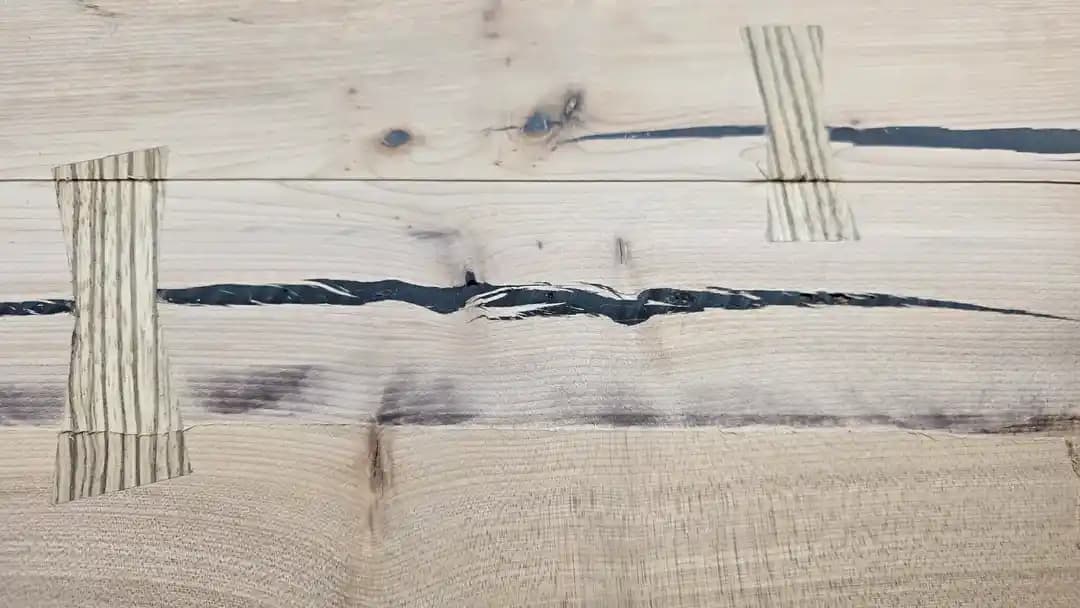 Epoksi Dolgu İşlerinde Hava Kabarcıkları ve Çözüm Yöntemleri: Ahşap İşçiliğinde Pratik Rehber