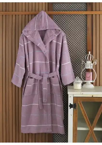 Esmen Bornoz: Konfor ve Şıklığı Bir Arada Sunan Pamuklu Bornoz Özellikleri