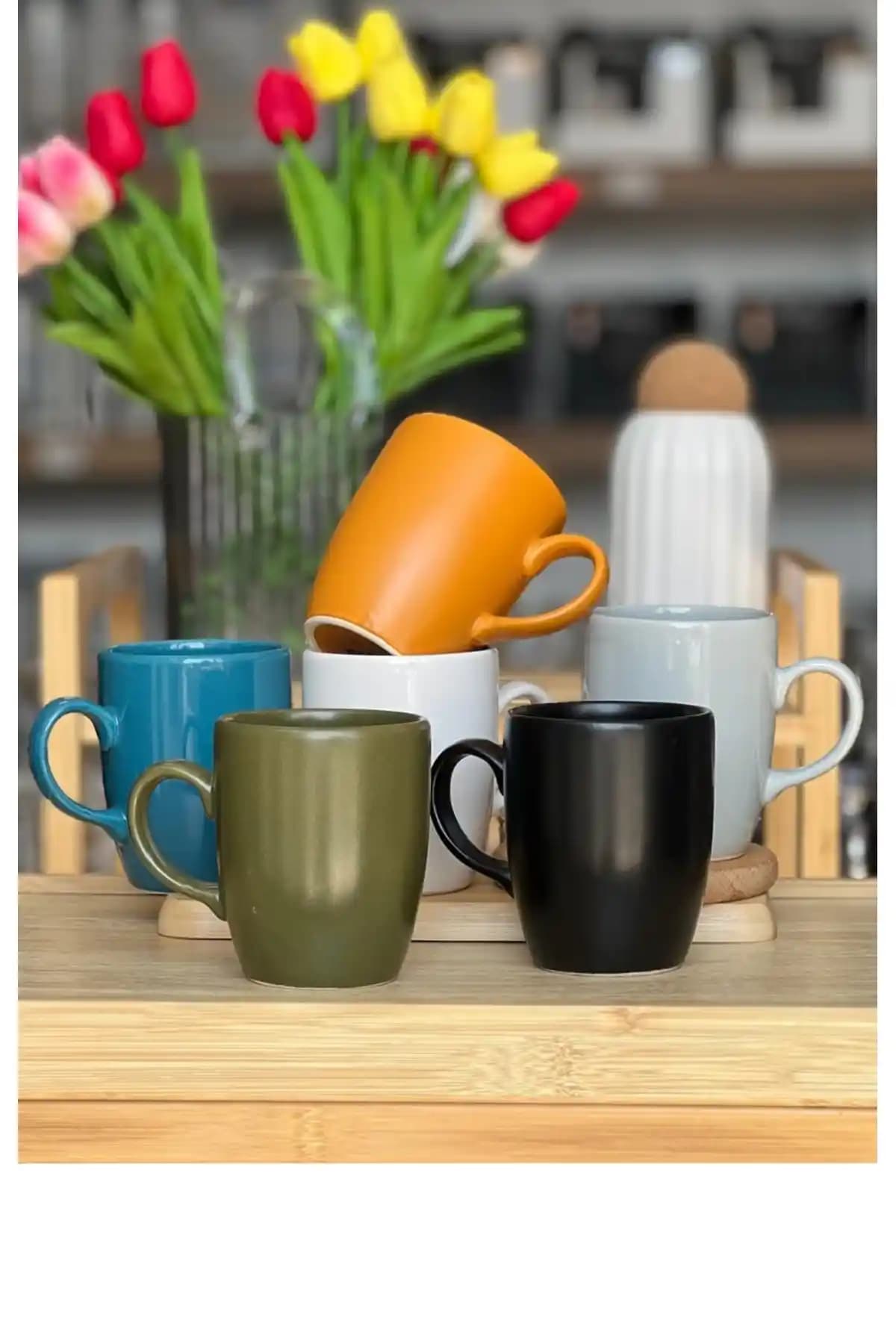 Keramika Rainbow Bulut Kupa Seti: Canlı Renkler ve Fonksiyonellik Bir Arada