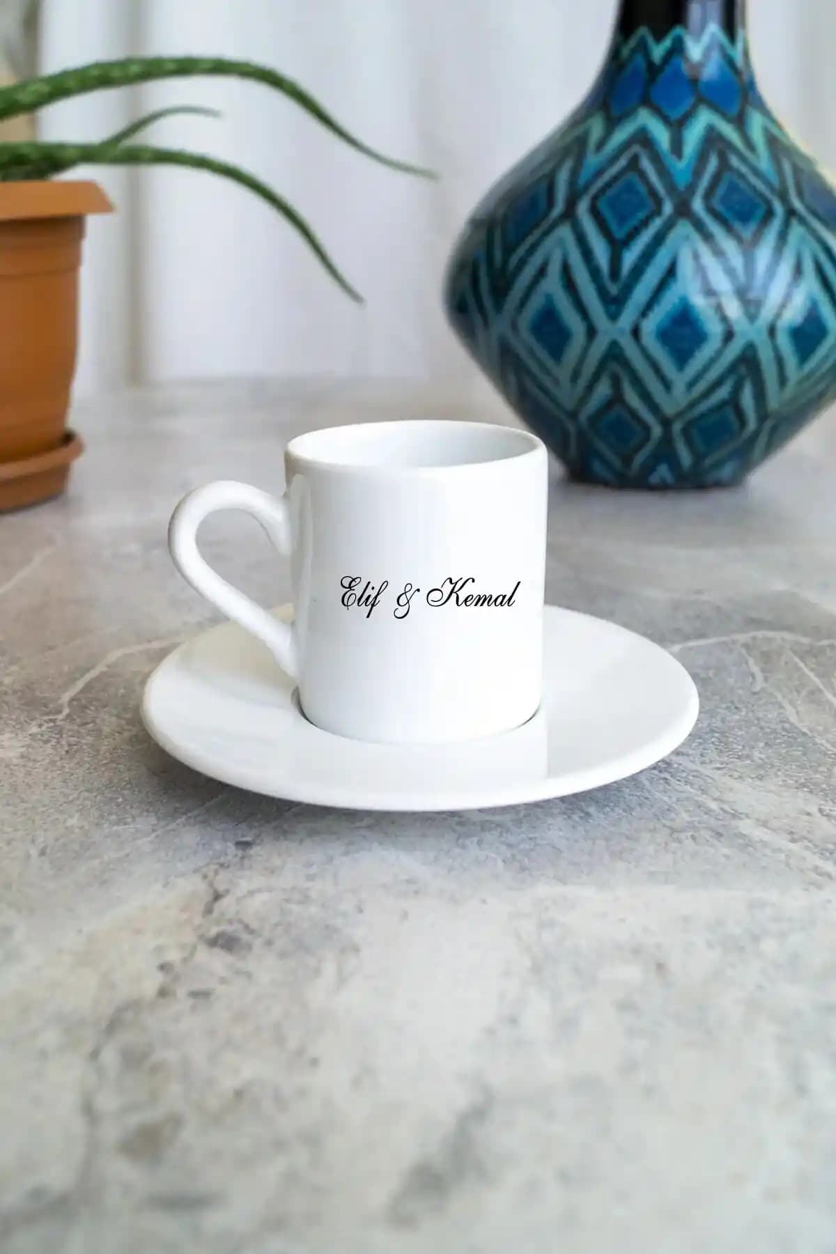 Kişiye Özel Çift Taraflı Kahve Fincanı - Şık ve Anlamlı Hediye Seçeneği