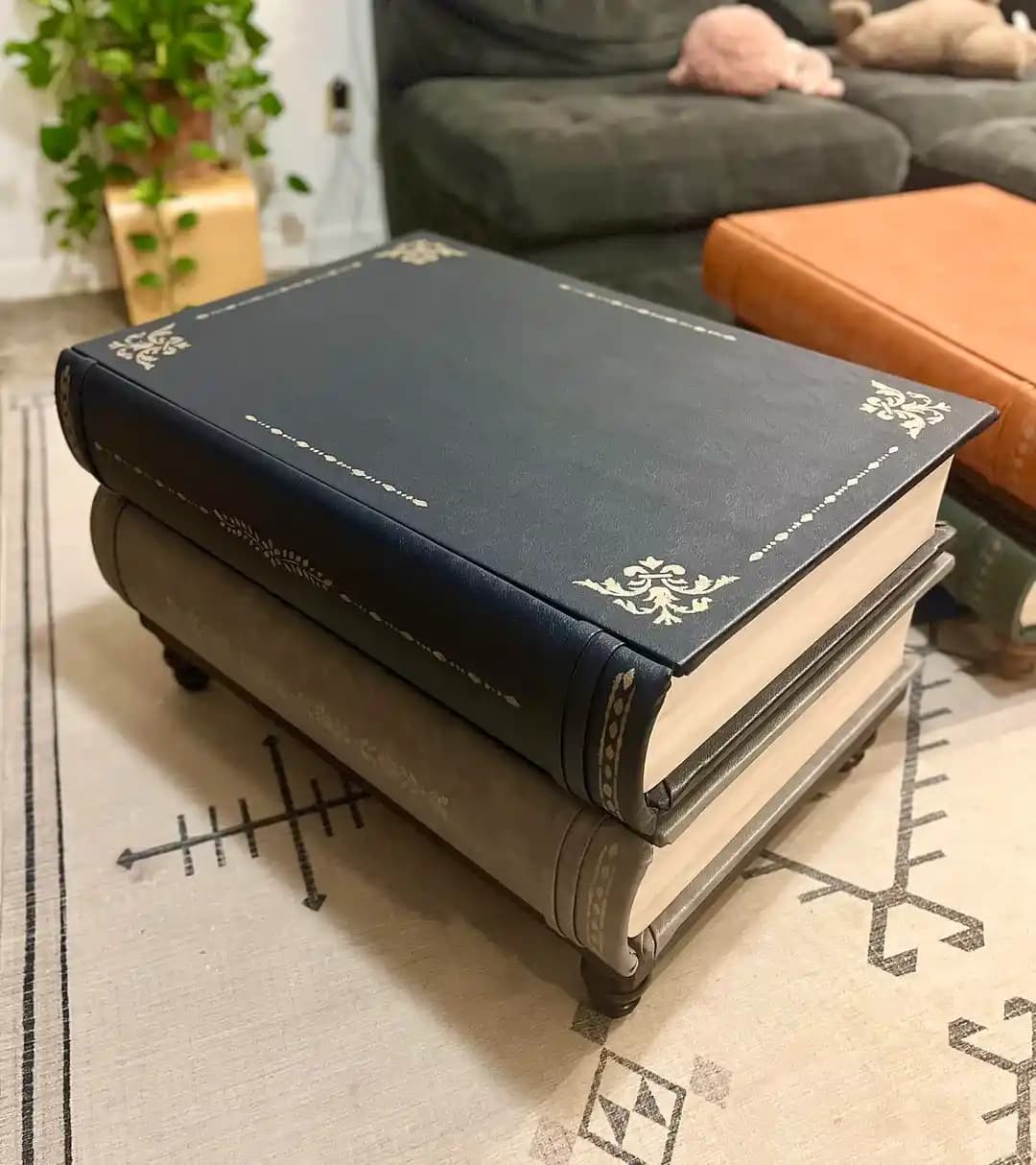 Kitap Yığını Görünümlü Sehpa Yapımı: Tasarım, Malzeme ve Teknik Detaylar