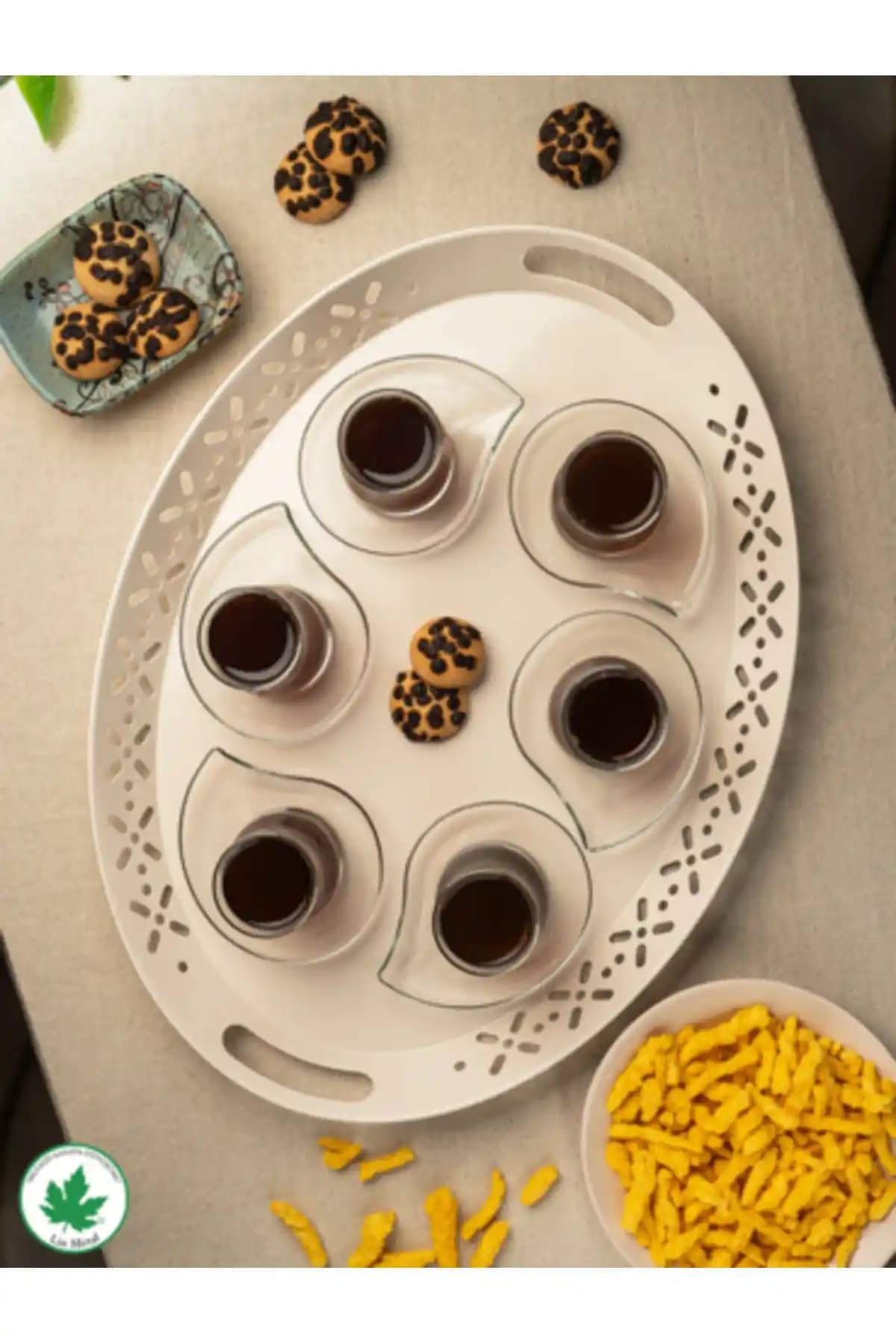 Lin Metal Lalin Tepsi: Dayanıklı ve Estetik Oval Servis Tepsisi Çeşitleri