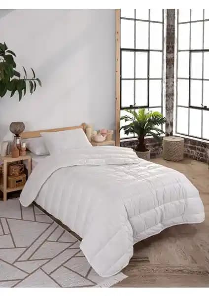 Misev ve Zeynep Teksil Silikon Yorgan Karşılaştırması: Malzeme, Performans ve Kullanıcı Yorumları