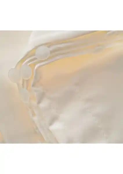 Caserta ve Evdepo Home Lüx Atlas Saten Krem Güneşlik Perdelerin Karşılaştırması ve Özellikleri