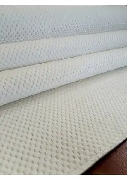 Ev Dekorasyonunda Kullanılan Kaymaz Tabanlı Halı ve Yollukların Karşılaştırması