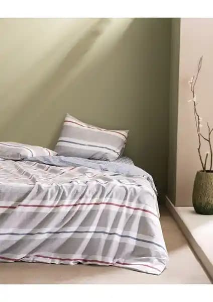 Madame Coco Burcet ve Odette Çift Kişilik Ranforce Nevresim Takımı Karşılaştırması