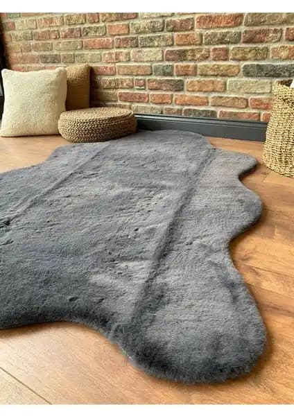 Peluş Halı Karşılaştırması: Saraz Tavşan Tüyü ve Rex Tavşanı Ürünleri İncelemesi