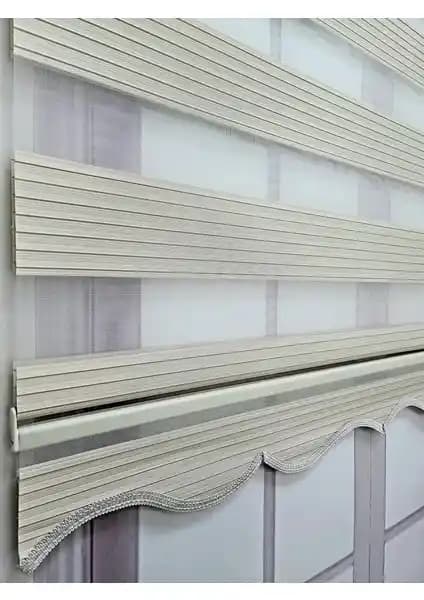 BBB Pliseli Zebra Stor Perde: Estetik ve Dayanıklı İç Mekân Çözümü