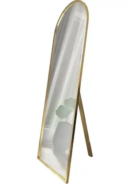 Camex Store Gold Oval Çerçeveli Ayaklı Boy Aynası Modern ve Şık Tasarımıyla Dekorasyonunuza Zarafet Katıyor