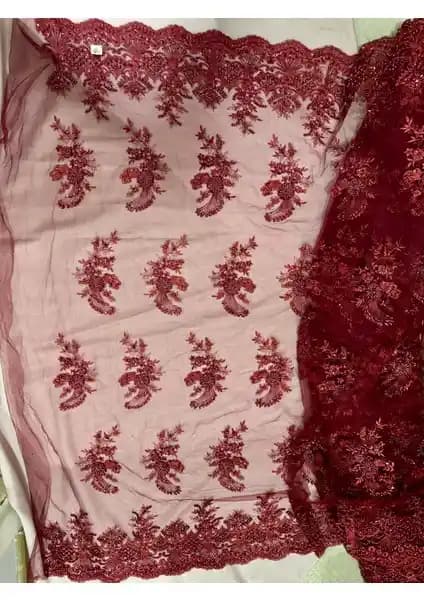 Dantel Kumaş: Zarif Detaylar ve Yüksek Kalite ile Dekorasyon ve El İşleri İçin Uygun