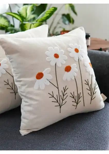 Ersperto Papatya Punch Nakışlı Kırlent Kılıfı Ev Dekorasyonunda Zarif Bir Dokunuş