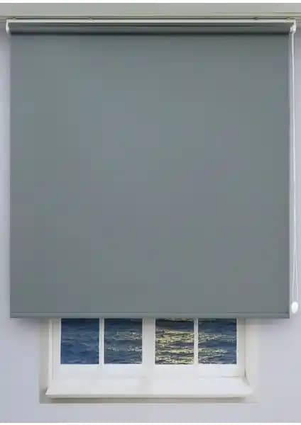 Esdeh Keten Kumaş Düz Stor Perde: Modern Tasarım ve Kullanım Kolaylığı Sunar