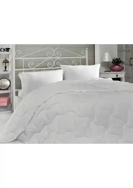 Komfort Home Çift Kişilik Micro Yazlık İnce Yorgan: Hafif ve Konforlu Yazlık Yatak Aksesuarı