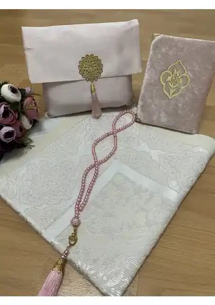 Ayhanhome 4'lü Şantuk Çantalı Hediyelik Dini Seti Yasin Tesbih Seccade Tasarımı