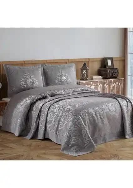 Bir Home Valeron Pano Şönil Çift Kişilik Yatak Örtüsü: Şıklık ve Konforun Buluşması