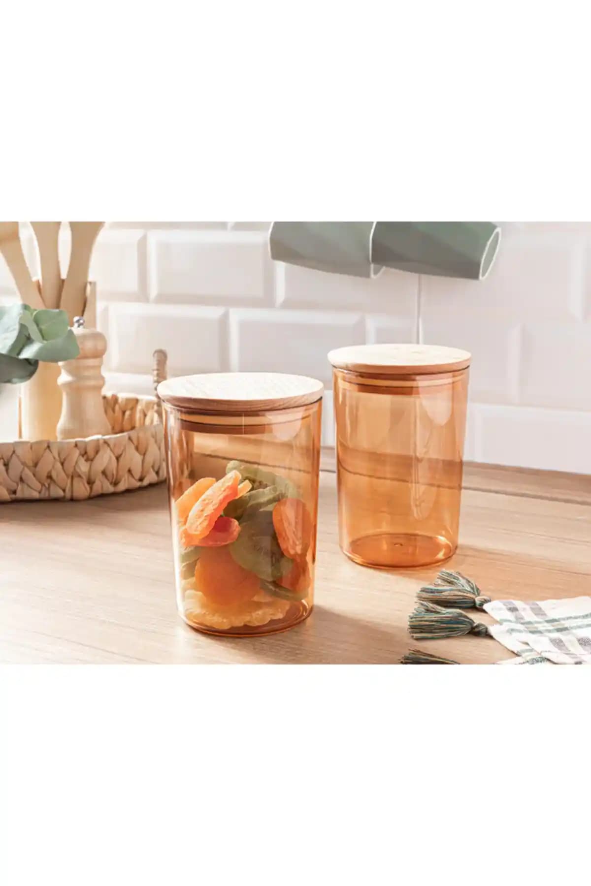 English Home Carlisa Plastik Saklama Kabı 900 ml Amber - Pratik ve Şık Mutfak Çözümü