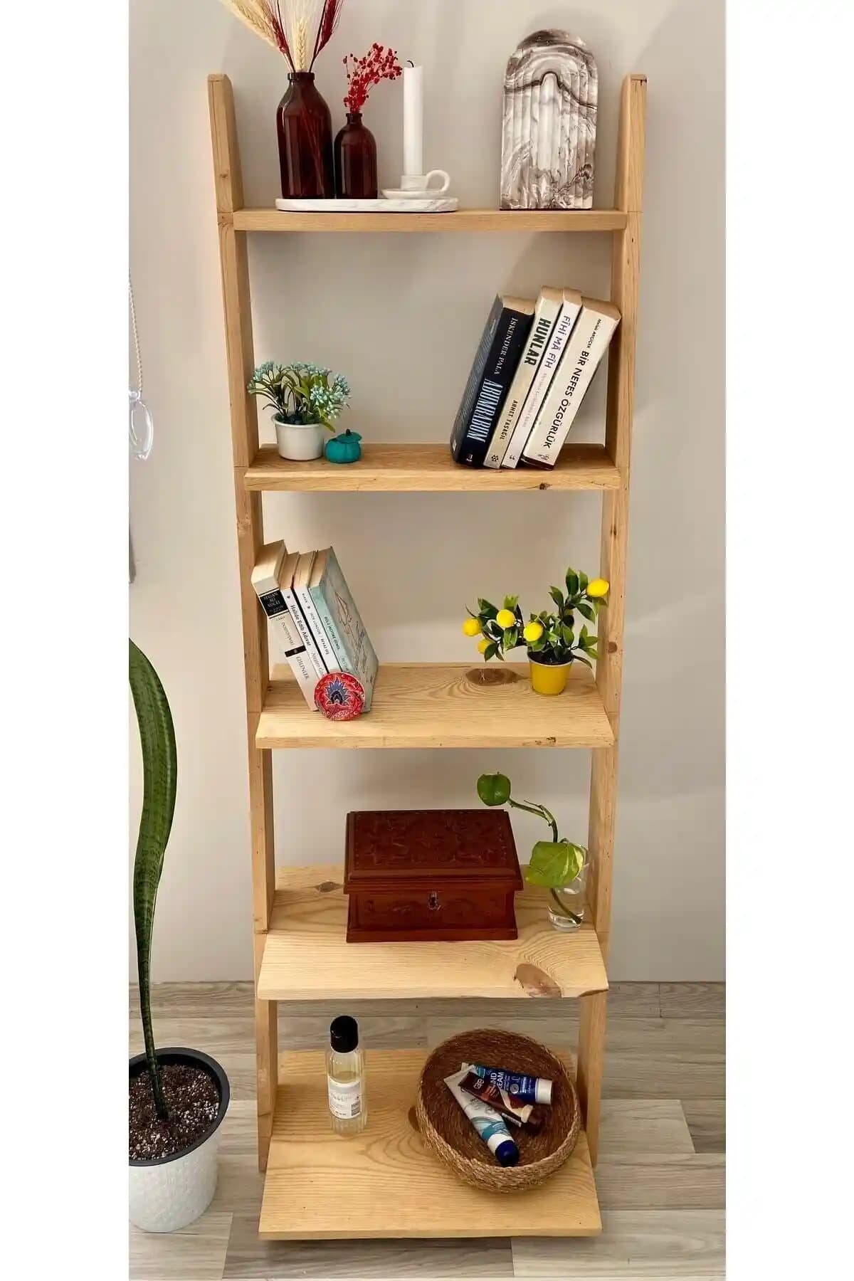 Evbiziz Ahşap Merdiven Kitaplık Raf: Doğal ve Şık Depolama Çözümü