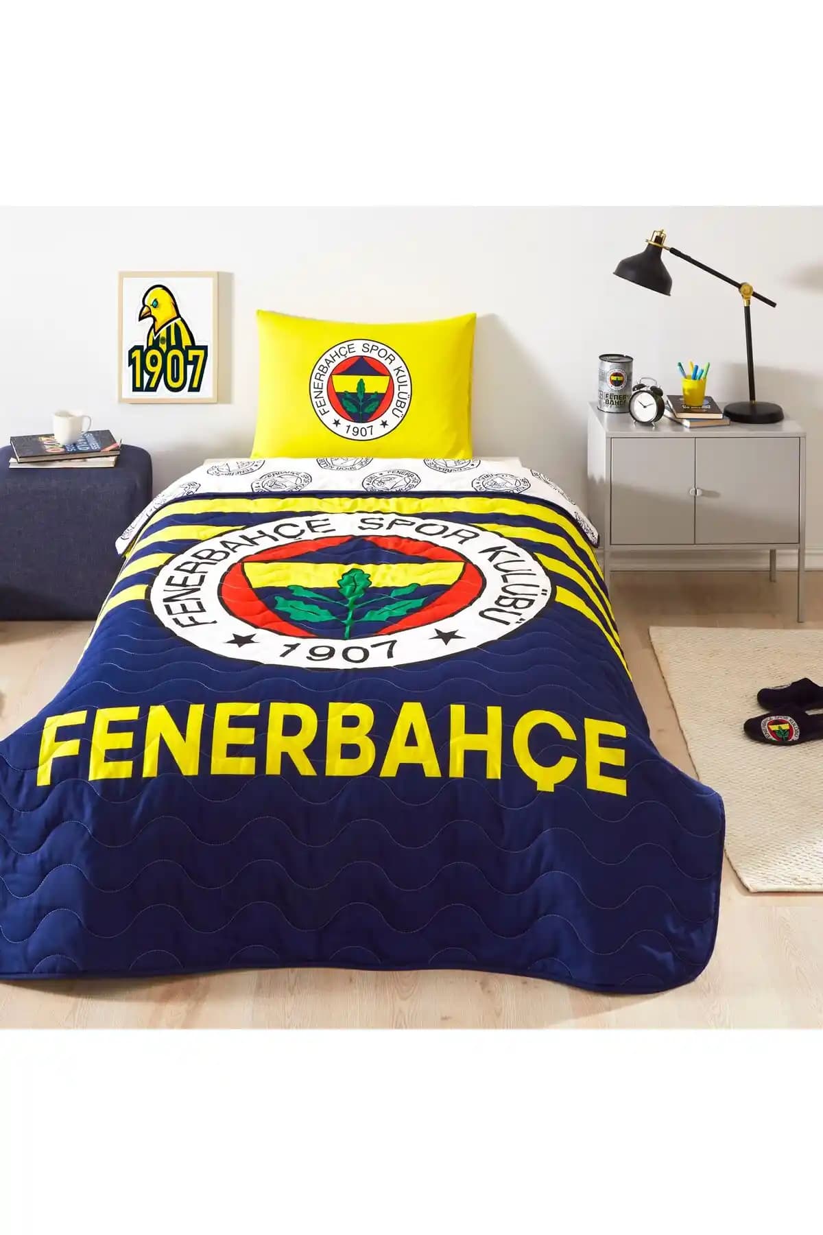 Fenerbahçe Lisanslı Stripe Tek Kişilik Yatak Örtüsü Seti Spor Severler İçin Şık ve Dayanıklı