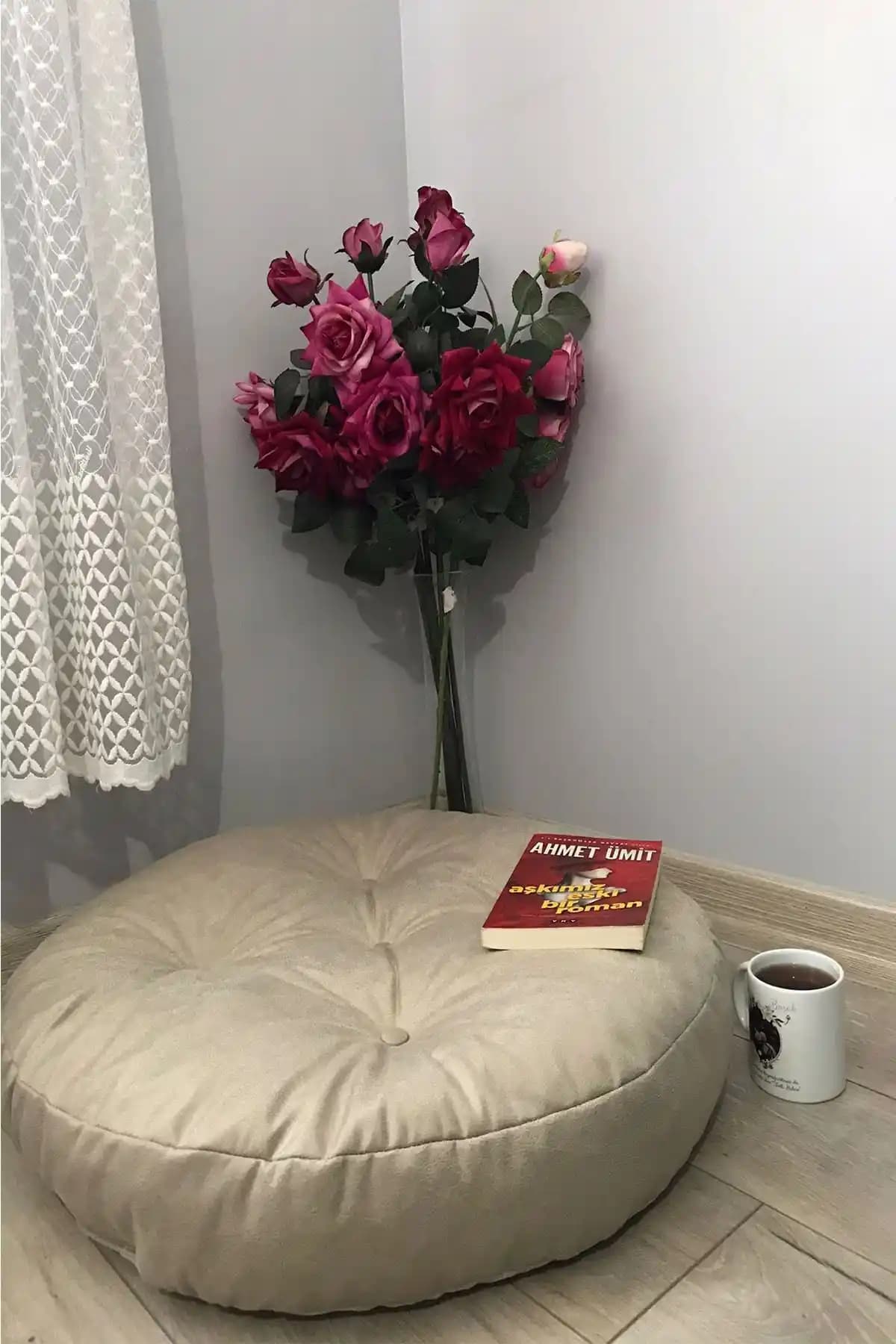 Genel Markalar Bej Rengi Yuvarlak Mini Yer Pufu: Modern ve Konforlu Oturma Çözümü