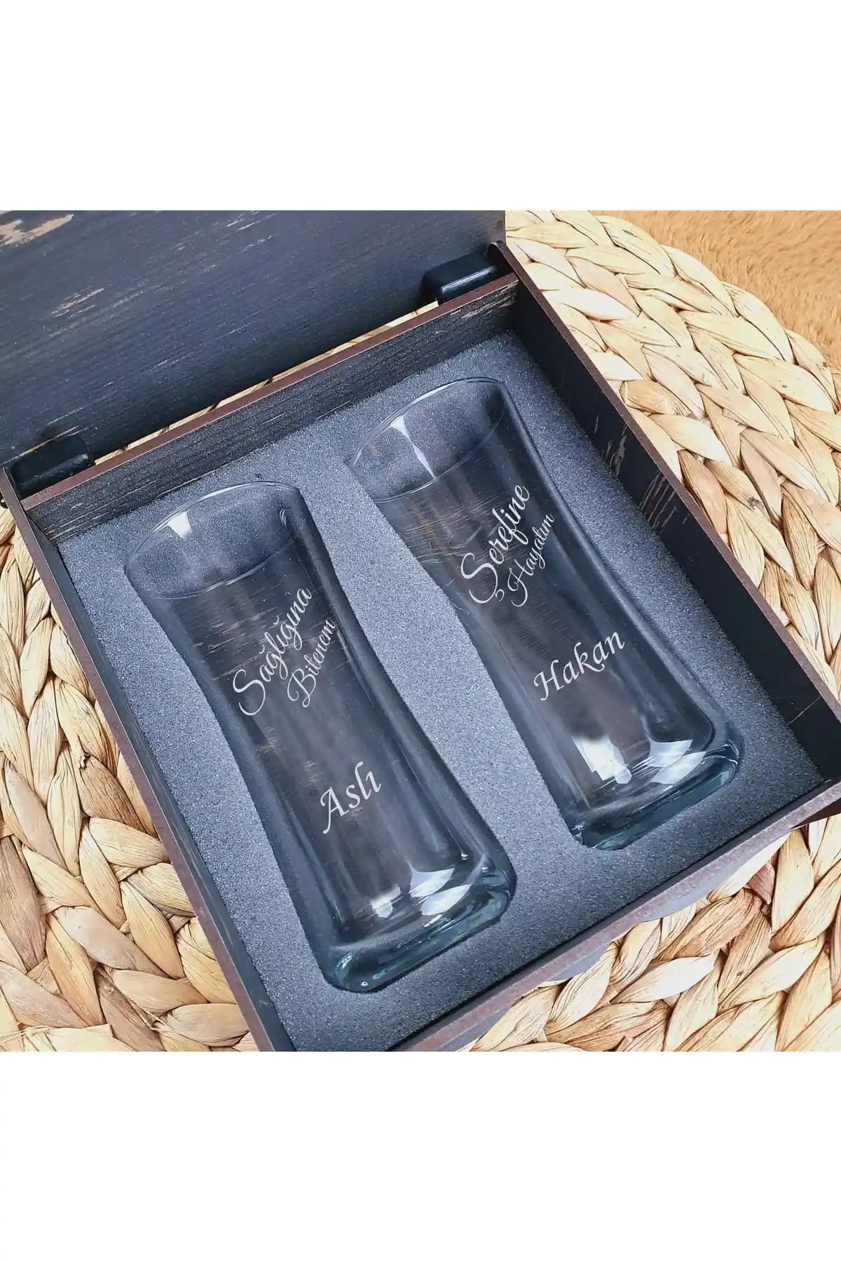 Hediyekralı 2'li Rakı Bardağı Seti Şıklık ve Fonksiyonelliği Bir Arada Sunar