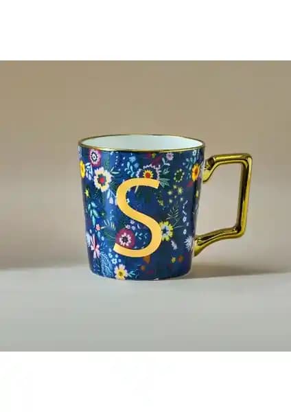 Karaca Flower S Harfli Kupa: Estetik ve Dayanıklı Porselen İçin Uygun Seçenek