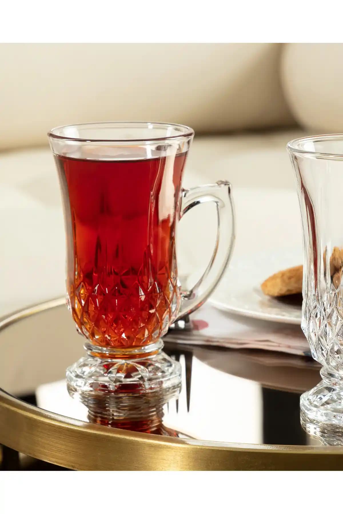 Madame Coco Audrey 4'lü Çay Fincanı Seti Şık ve Dayanıklı Cam Tasarımıyla Günlük ve Özel Kullanım İçin