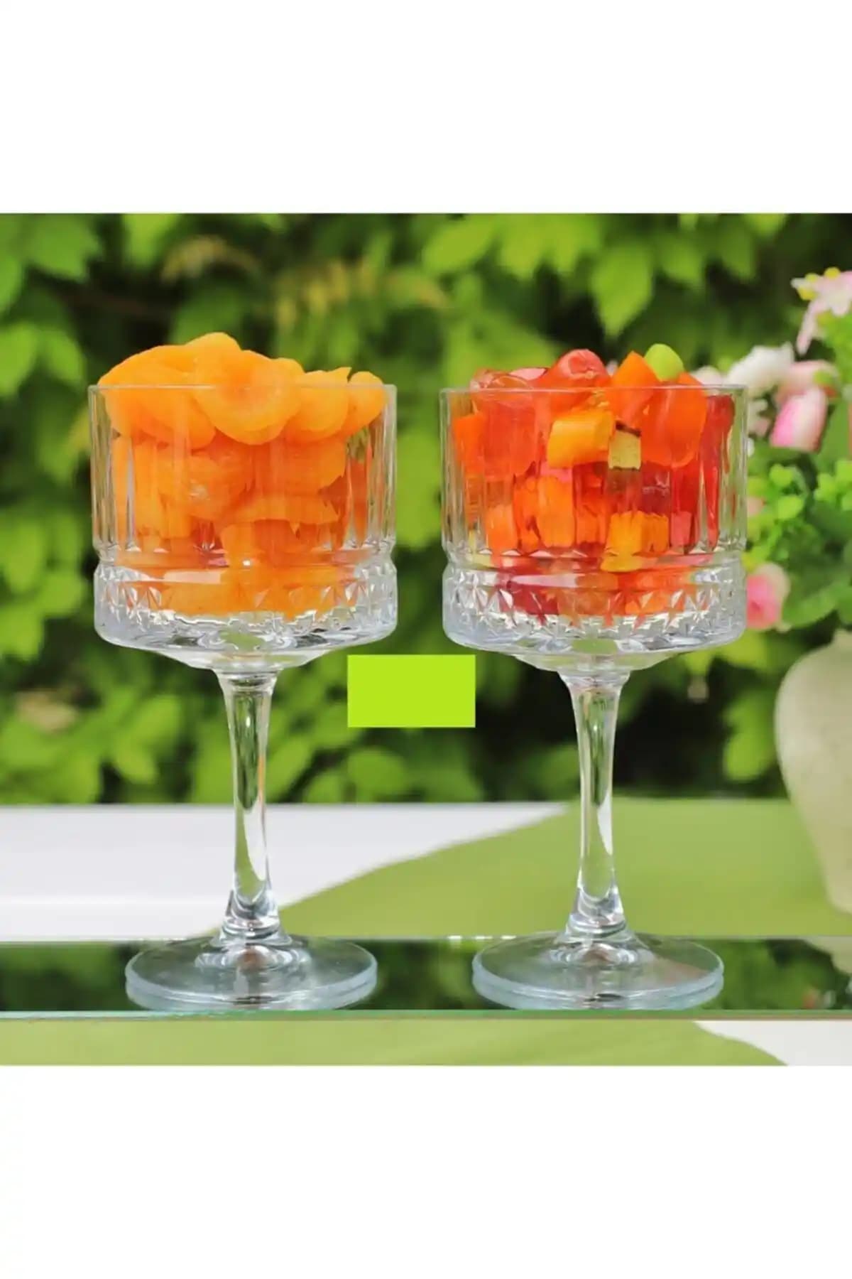 Paşabahçe Elysia Ayaklı Kase Kokteyl Bardak Sunum Kadehi Şık ve Dayanıklı Cam Tasarım
