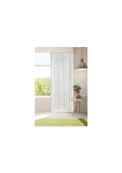 Perde Deposu Saten Güneşlik Perde: Estetik ve Dayanıklı İç Mekan Çözümü