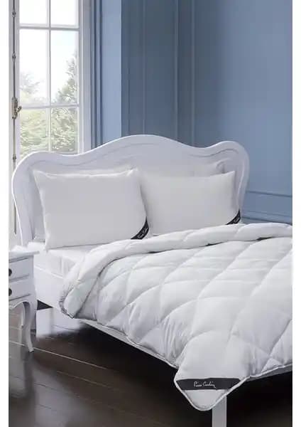 Pierre Cardin 2'li Mikro Fiber Yorgan Çift Kişilik Konfor ve Kalite Sunar