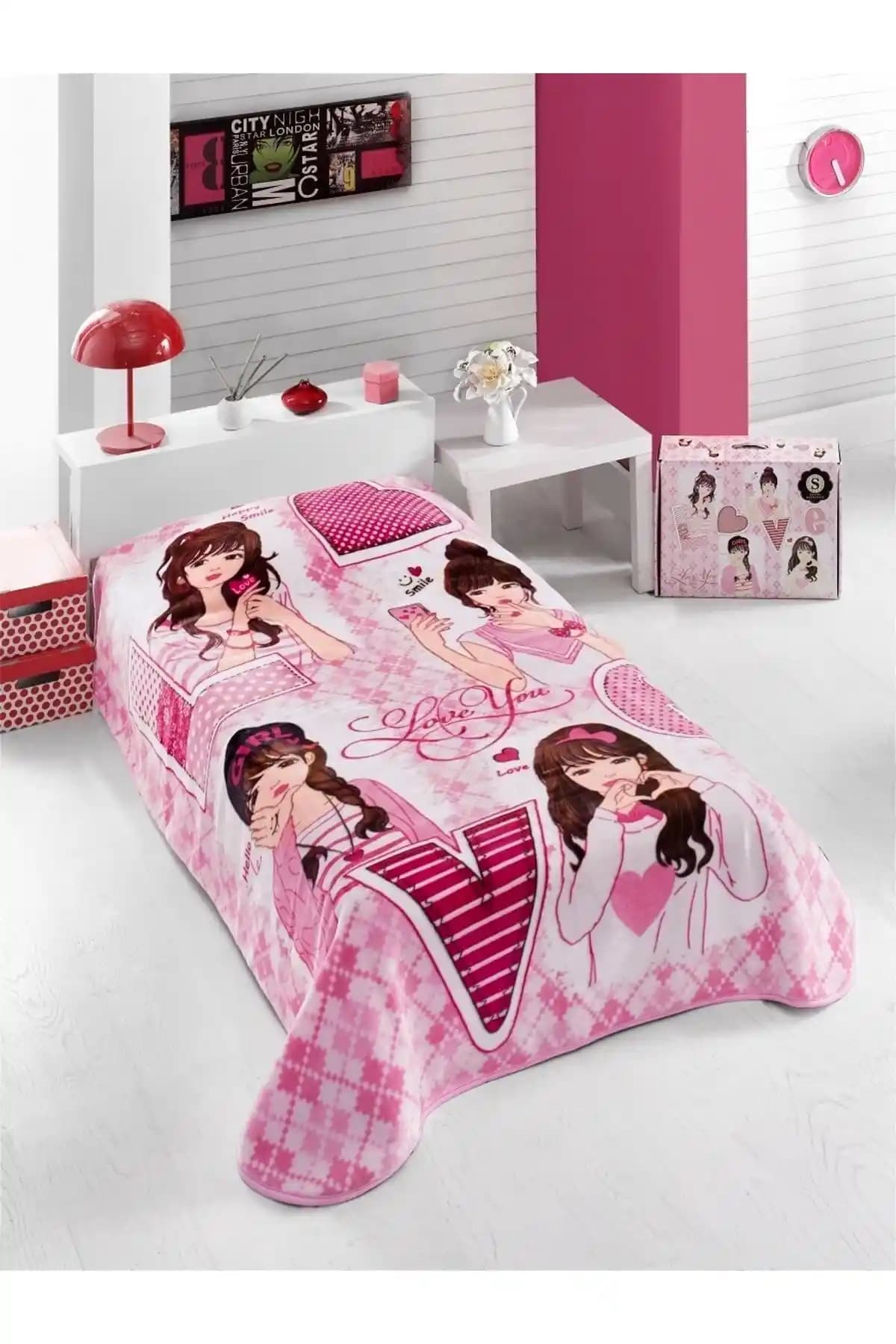 Sarar Gift Tek Kişilik Battaniye: Hafif, Renkli ve Antibakteriyel Özellikleriyle Konfor Sunar