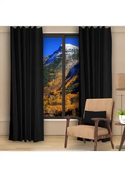 Decoperde Siyah Karartma Fon Perde: İşlevsellik ve Estetiği Bir Arada Sunar