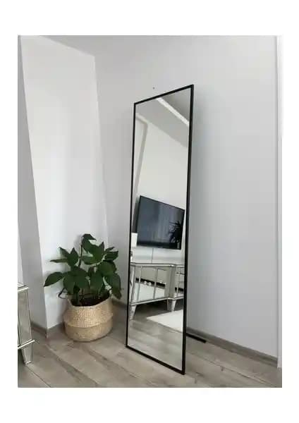 Effe Yapı Dekor Siyah Metal Çerçeveli Dikdörtgen Boy Aynası - Modern ve Dayanıklı Tasarım